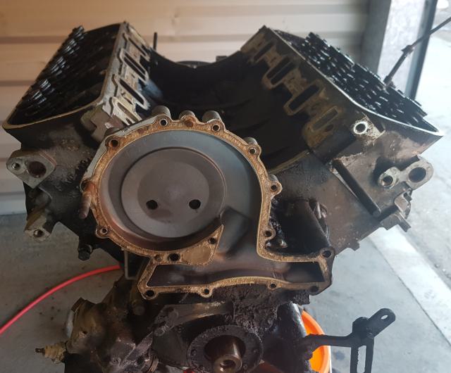 Amerikai megrendelésre készült Land Rover V8 motor szétszerelése