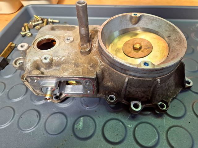 Bosch KE-Jetronic légmennyiségmérő felújítás előtt
