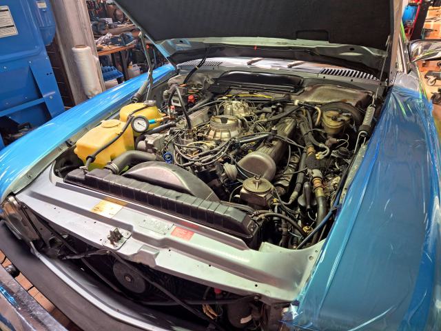 Mercedes 380 SL K-Jetronic légmennyiségmérő és üzemanyag-elosztó vizsgálata