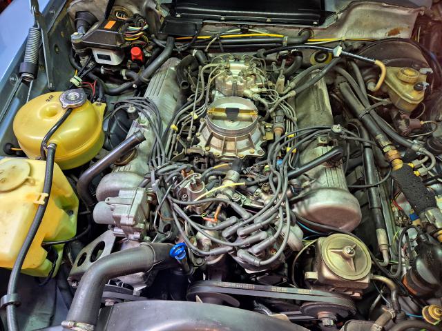 Mercedes R107 380 SL V8 motor Bosch K-Jetronic befecskendezőrendszerrel