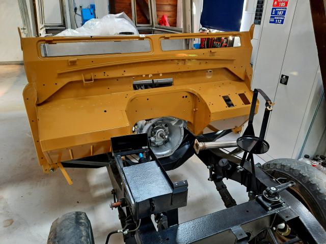 Land Rover Santana 88 Especial tűzfal