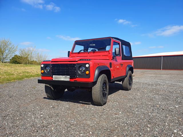 Land Rover Defender 2.5 200Tdi restaurálás