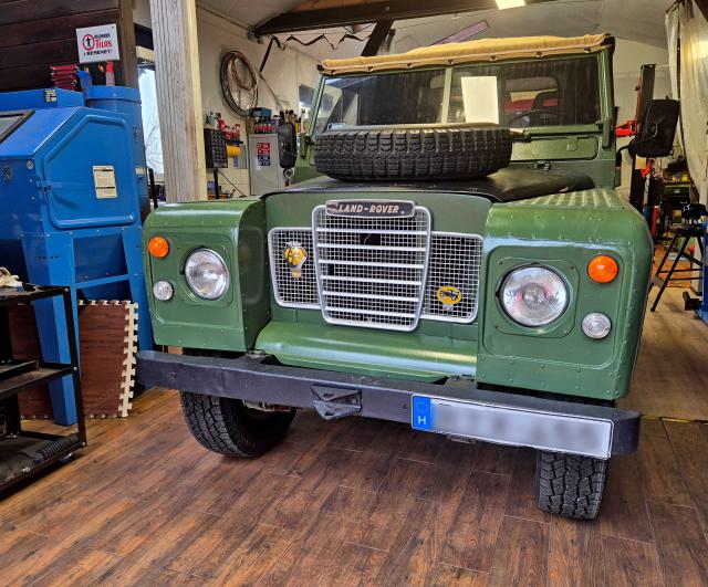 Land Rover
