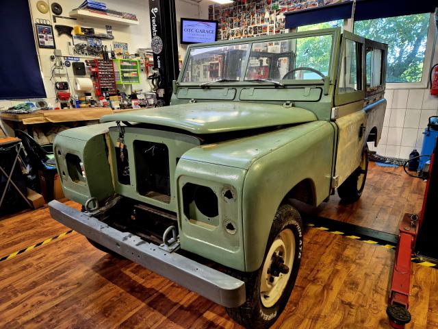 Land Rover Series 3 sárvédő